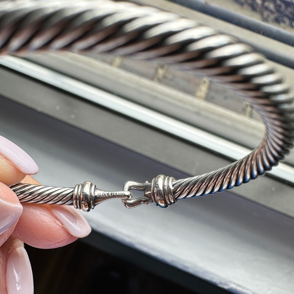 David Yurman Buckle Classic Cable Bracelet - Picture 13 of 14